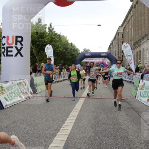 06.09.2026 - CURREX Alsterlauf Yannick Fuchs http://msf.ph/oto/10118329 06.09.2026 09:59:46 Ziel 2269, 2660, 2676, 2780, 3119, 3120, 3414, 4042, 4209, 4323, 4324, 4498, 4889, 4916, 5055, 5056, 5154, 5229, 5269, 5497, 5800, 6017, 6148, 6244, 6268 meine-sportfotos.de