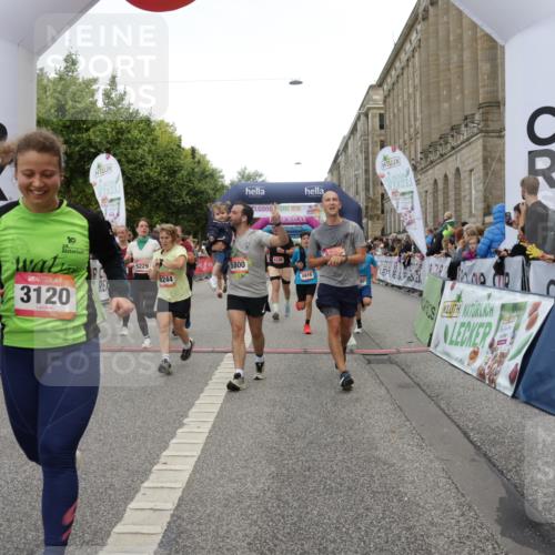 06.09.2026 - CURREX Alsterlauf Yannick Fuchs http://msf.ph/oto/10118381 06.09.2026 09:59:47 Ziel 2269, 2660, 2676, 2780, 3119, 3120, 3414, 4042, 4209, 4323, 4324, 4498, 4889, 4916, 5055, 5056, 5154, 5229, 5269, 5497, 5800, 6017, 6148, 6244, 6268 meine-sportfotos.de