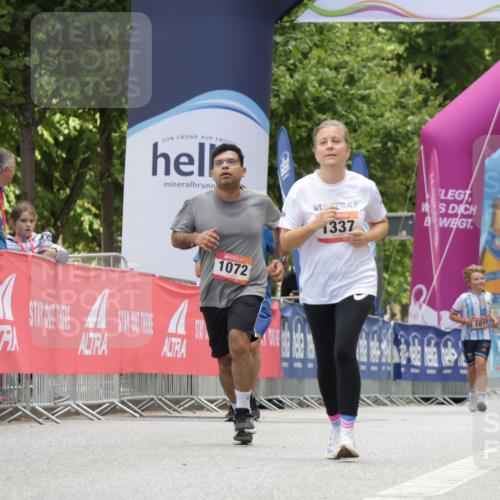 06.09.2026 - CURREX Alsterlauf Yannick Fuchs http://msf.ph/oto/10118398 06.09.2026 12:02:18 Ziel 1072, 1209, 1337 meine-sportfotos.de