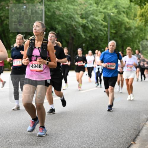 06.09.2026 - CURREX Alsterlauf Dr. Thomas Lammeyer http://msf.ph/oto/10118423 06.09.2026 09:17:09 Laufen 2725, 5118, 2262, 4948 meine-sportfotos.de