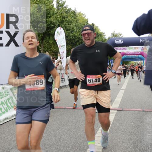 06.09.2026 - CURREX Alsterlauf Yannick Fuchs http://msf.ph/oto/10118508 06.09.2026 09:59:51 Ziel 2269, 2660, 2676, 3119, 3120, 3414, 3801, 4209, 4323, 4324, 4498, 4889, 4916, 5055, 5056, 5229, 5377, 5497, 5800, 6017, 6148, 6244, 6268, 8082 meine-sportfotos.de