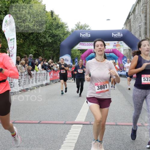 06.09.2026 - CURREX Alsterlauf Yannick Fuchs http://msf.ph/oto/10118617 06.09.2026 09:59:55 Ziel 2238, 2660, 2743, 3414, 3801, 4180, 4209, 4498, 4739, 4889, 4916, 5055, 5056, 5229, 5267, 5377, 5497, 6148, 6268, 8082 meine-sportfotos.de
