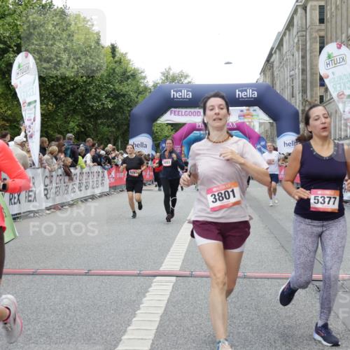 06.09.2026 - CURREX Alsterlauf Yannick Fuchs http://msf.ph/oto/10118627 06.09.2026 09:59:55 Ziel 2238, 2660, 2743, 3414, 3801, 4180, 4209, 4498, 4739, 4889, 4916, 5055, 5056, 5229, 5267, 5377, 5497, 6148, 6268, 8082 meine-sportfotos.de