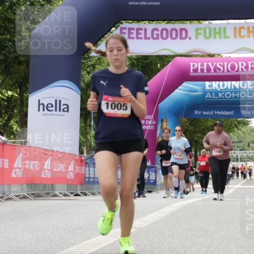 06.09.2026 - CURREX Alsterlauf Yannick Fuchs http://msf.ph/oto/10118708 06.09.2026 12:02:41 Ziel 1005, 1017, 1019, 8267 meine-sportfotos.de