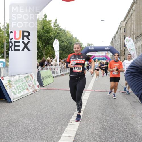 06.09.2026 - CURREX Alsterlauf Yannick Fuchs http://msf.ph/oto/10118731 06.09.2026 10:00:00 Ziel 2136, 2238, 2300, 2528, 2743, 2947, 3179, 3268, 3294, 3511, 3801, 4180, 4424, 4739, 5267, 5377, 5823, 8023, 8082, 8314 meine-sportfotos.de