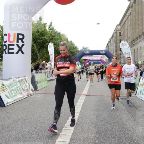 06.09.2026 - CURREX Alsterlauf Yannick Fuchs http://msf.ph/oto/10118745 06.09.2026 10:00:00 Ziel 2136, 2238, 2300, 2528, 2743, 2947, 3179, 3268, 3294, 3511, 3801, 4180, 4424, 4739, 5267, 5377, 5823, 8023, 8082, 8314 meine-sportfotos.de