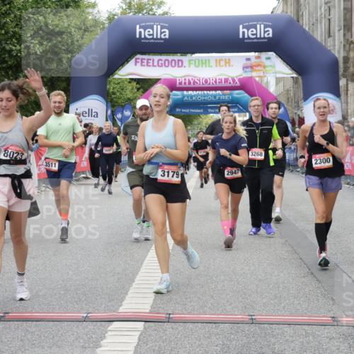 06.09.2026 - CURREX Alsterlauf Yannick Fuchs http://msf.ph/oto/10118762 06.09.2026 10:00:01 Ziel 2136, 2238, 2300, 2528, 2686, 2743, 2947, 3179, 3268, 3294, 3511, 3801, 4180, 4237, 4424, 4739, 5267, 5377, 5501, 5823, 8023, 8082, 8314 meine-sportfotos.de