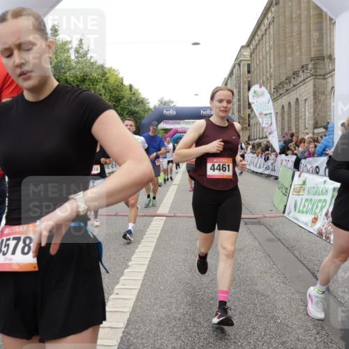 06.09.2026 - CURREX Alsterlauf Yannick Fuchs http://msf.ph/oto/10119566 06.09.2026 10:00:31 Ziel 2089, 2124, 2257, 2545, 2671, 2721, 2856, 3848, 4461, 4468, 4524, 4577, 4578, 4900, 5005, 5467, 5536, 5567, 5832, 6180, 6291, 6436, 8008, 8063, 8318 meine-sportfotos.de
