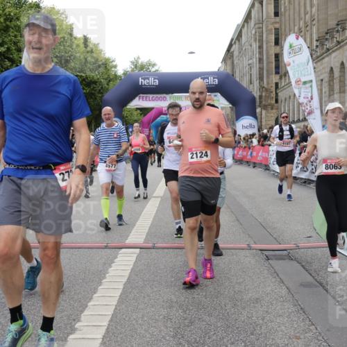 06.09.2026 - CURREX Alsterlauf Yannick Fuchs http://msf.ph/oto/10119640 06.09.2026 10:00:34 Ziel 2124, 2257, 2545, 2671, 2721, 3848, 4461, 4468, 4524, 4577, 4900, 5467, 5567, 5832, 5833, 6180, 6187, 6436, 8008, 8063, 8318 meine-sportfotos.de