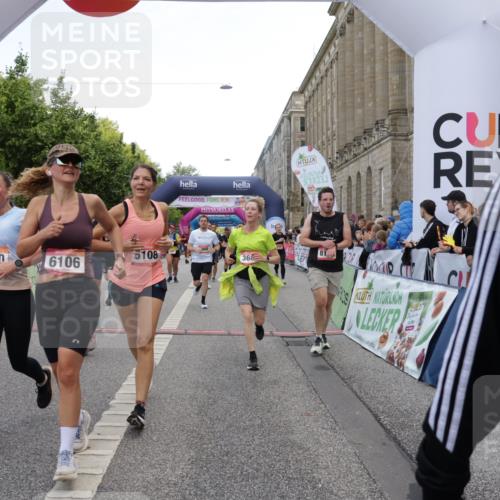 06.09.2026 - CURREX Alsterlauf Yannick Fuchs http://msf.ph/oto/10119921 06.09.2026 10:00:44 Ziel 2531, 2698, 3068, 3295, 3604, 3820, 3837, 3979, 4084, 5108, 5240, 5519, 5724, 5833, 5930, 6106, 6187, 6257, 6397, 6480, 8068, 8140 meine-sportfotos.de