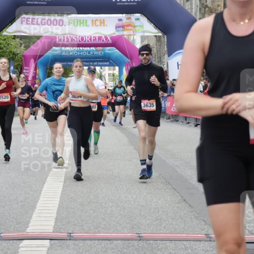06.09.2026 - CURREX Alsterlauf Yannick Fuchs http://msf.ph/oto/10120146 06.09.2026 10:00:53 Ziel 2251, 2698, 2849, 2895, 3068, 3274, 3295, 3634, 3635, 3726, 3727, 3735, 4414, 5077, 5240, 5460, 5519, 5577, 5724, 5930, 6283, 6397, 6480, 8207, 8293 meine-sportfotos.de