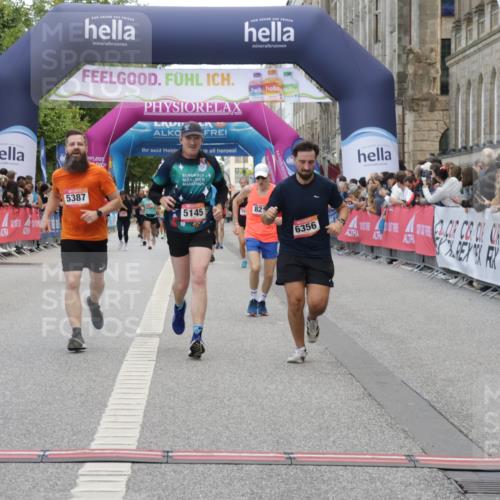 06.09.2026 - CURREX Alsterlauf Yannick Fuchs http://msf.ph/oto/10120394 06.09.2026 10:01:00 Ziel 2251, 3634, 3635, 3726, 3727, 3735, 4414, 4914, 5145, 5387, 5460, 6283, 6353, 6356, 8207, 8215 meine-sportfotos.de