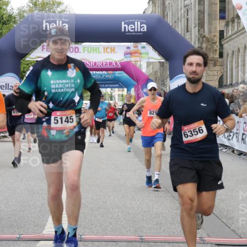 06.09.2026 - CURREX Alsterlauf Yannick Fuchs http://msf.ph/oto/10120400 06.09.2026 10:01:02 Ziel 2251, 3312, 3634, 3635, 3726, 3735, 3941, 4914, 5145, 5387, 6250, 6283, 6353, 6356, 8207, 8215 meine-sportfotos.de