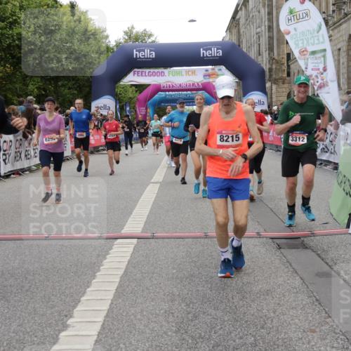 06.09.2026 - CURREX Alsterlauf Yannick Fuchs http://msf.ph/oto/10120518 06.09.2026 10:01:06 Ziel 2882, 3312, 3941, 4418, 4533, 4628, 4914, 5145, 5387, 6250, 6353, 6356, 8215 meine-sportfotos.de