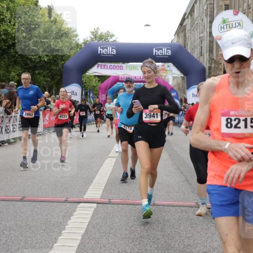 06.09.2026 - CURREX Alsterlauf Yannick Fuchs http://msf.ph/oto/10120567 06.09.2026 10:01:07 Ziel 2882, 3312, 3941, 4418, 4533, 4628, 4914, 5145, 5387, 6250, 6353, 6356, 8120, 8215 meine-sportfotos.de