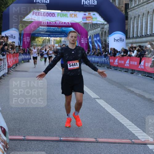 06.09.2026 - CURREX Alsterlauf Strokosch-Dieckow http://msf.ph/oto/10120594 06.09.2026 09:37:47 Ziel 4201, 5024, 5374, 5441, 5641, 5671 meine-sportfotos.de