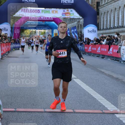 06.09.2026 - CURREX Alsterlauf Strokosch-Dieckow http://msf.ph/oto/10120623 06.09.2026 09:37:47 Ziel 4201, 5024, 5374, 5441, 5641, 5671 meine-sportfotos.de