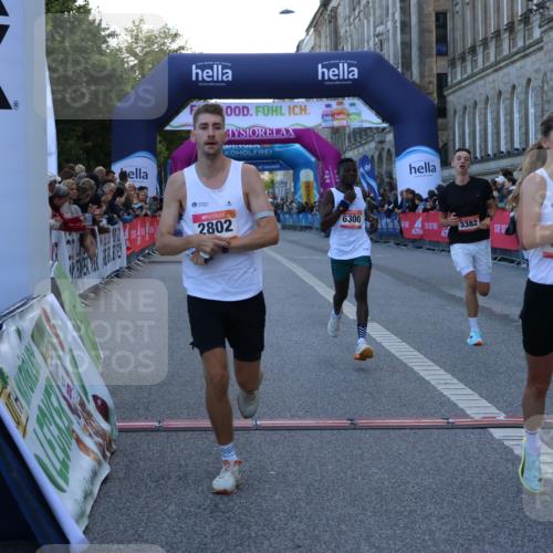 06.09.2026 - CURREX Alsterlauf Strokosch-Dieckow http://msf.ph/oto/10120687 06.09.2026 09:37:56 Ziel 2802, 3382, 5671, 6001, 6300, 8011 meine-sportfotos.de