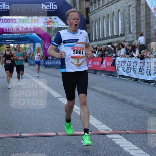 06.09.2026 - CURREX Alsterlauf Strokosch-Dieckow http://msf.ph/oto/10120750 06.09.2026 09:38:03 Ziel 2562, 3382, 4176, 5901, 6003, 6300, 8011 meine-sportfotos.de