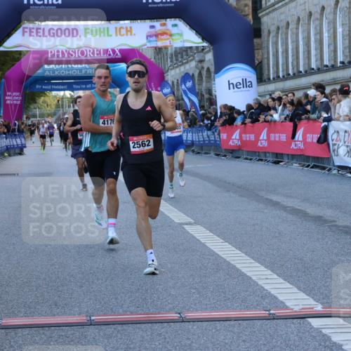 06.09.2026 - CURREX Alsterlauf Strokosch-Dieckow http://msf.ph/oto/10120756 06.09.2026 09:38:05 Ziel 2562, 4176, 5658, 5901, 6003, 8011 meine-sportfotos.de