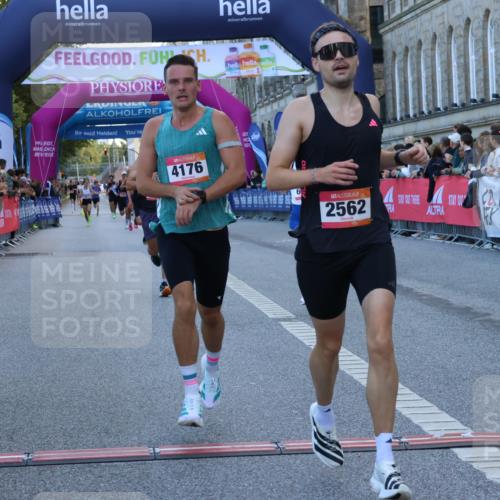 06.09.2026 - CURREX Alsterlauf Strokosch-Dieckow http://msf.ph/oto/10120792 06.09.2026 09:38:06 Ziel 2562, 3866, 4176, 5658, 5901, 6003, 8011 meine-sportfotos.de
