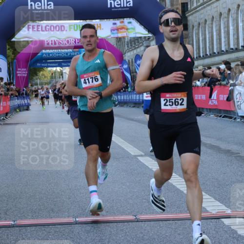 06.09.2026 - CURREX Alsterlauf Strokosch-Dieckow http://msf.ph/oto/10120798 06.09.2026 09:38:06 Ziel 2562, 3866, 4176, 5658, 5901, 6003, 8011 meine-sportfotos.de