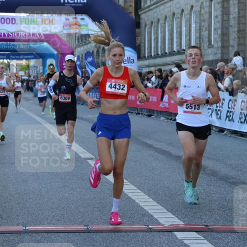 06.09.2026 - CURREX Alsterlauf Strokosch-Dieckow http://msf.ph/oto/10120825 06.09.2026 09:38:16 Ziel 3866, 4432, 4983, 5513, 5658, 6309, 8024 meine-sportfotos.de