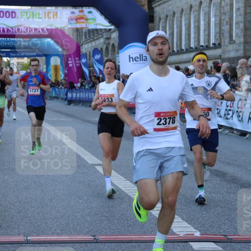 06.09.2026 - CURREX Alsterlauf Strokosch-Dieckow http://msf.ph/oto/10120899 06.09.2026 09:38:22 Ziel 2378, 4160, 4432, 4614, 4983, 5513, 5687, 5727, 6133, 6309, 8024 meine-sportfotos.de