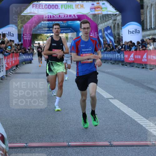 06.09.2026 - CURREX Alsterlauf Strokosch-Dieckow http://msf.ph/oto/10120921 06.09.2026 09:38:24 Ziel 2378, 4160, 4614, 4983, 5687, 5727, 6101, 6133, 6309, 8024 meine-sportfotos.de