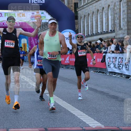 06.09.2026 - CURREX Alsterlauf Strokosch-Dieckow http://msf.ph/oto/10120991 06.09.2026 09:38:33 Ziel 2214, 2326, 3541, 5193, 5456, 5619, 5687, 6101, 6423, 8274 meine-sportfotos.de