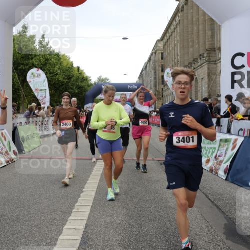 06.09.2026 - CURREX Alsterlauf Yannick Fuchs http://msf.ph/oto/10121030 06.09.2026 10:01:22 Ziel 2369, 2370, 2400, 2478, 2485, 3195, 3280, 3401, 3730, 3740, 4049, 4055, 4429, 4633, 4701, 5139, 5424, 5598, 5745, 6027, 6033, 6145, 6231, 6386, 6445 meine-sportfotos.de
