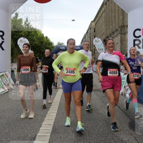 06.09.2026 - CURREX Alsterlauf Yannick Fuchs http://msf.ph/oto/10121070 06.09.2026 10:01:24 Ziel 2400, 2485, 3195, 3280, 3401, 3730, 3740, 4049, 4055, 4429, 4580, 4633, 4701, 5139, 5237, 5424, 5523, 5598, 5745, 6027, 6033, 6145, 6445 meine-sportfotos.de