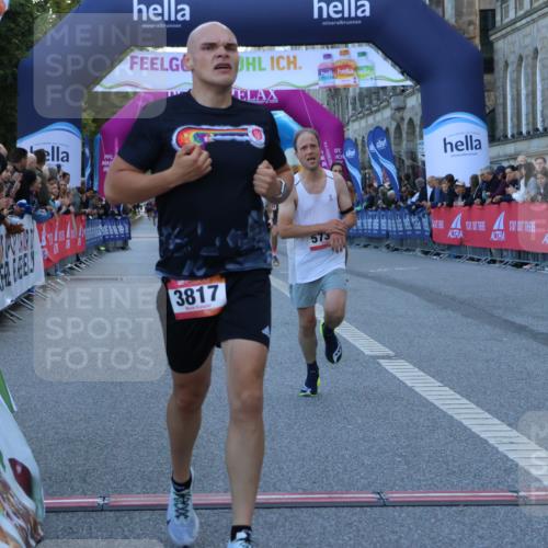 06.09.2026 - CURREX Alsterlauf Strokosch-Dieckow http://msf.ph/oto/10121106 06.09.2026 09:38:45 Ziel 2326, 3817, 5469, 5739, 6260, 8010, 8013 meine-sportfotos.de