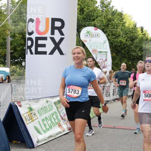 06.09.2026 - CURREX Alsterlauf Yannick Fuchs http://msf.ph/oto/10121259 06.09.2026 10:01:32 Ziel 2249, 2492, 2496, 3280, 3518, 3544, 4259, 4580, 4638, 4883, 4884, 5012, 5060, 5139, 5192, 5237, 5523, 5669, 5749, 5793, 5856, 6018, 6027, 6033, 6114 meine-sportfotos.de