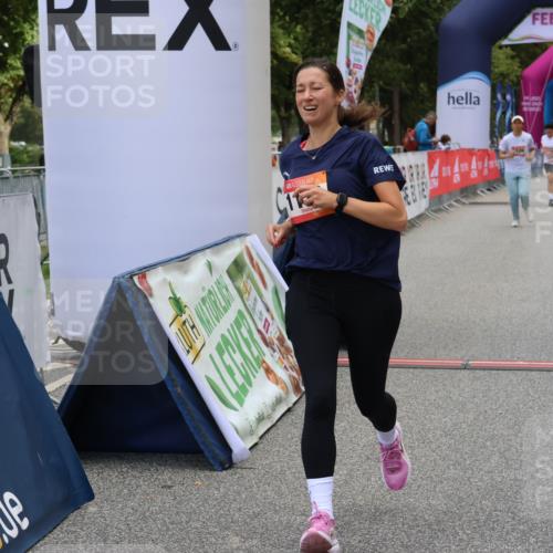 06.09.2026 - CURREX Alsterlauf Strokosch-Dieckow http://msf.ph/oto/10121291 06.09.2026 12:04:36 Ziel 1109, 1110, 1174, 1179 meine-sportfotos.de
