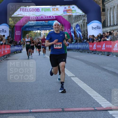06.09.2026 - CURREX Alsterlauf Strokosch-Dieckow http://msf.ph/oto/10121359 06.09.2026 09:39:19 Ziel 2948, 4074, 4698, 5685, 5967 meine-sportfotos.de