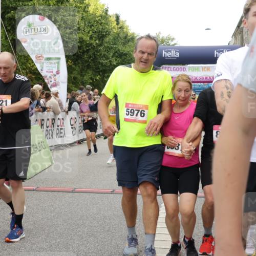 06.09.2026 - CURREX Alsterlauf Yannick Fuchs http://msf.ph/oto/10121559 06.09.2026 10:01:42 Ziel 2249, 2385, 2496, 2733, 2977, 3115, 3544, 3563, 4067, 4073, 4121, 4259, 4551, 4552, 4608, 4638, 4921, 5106, 5186, 5192, 5388, 5429, 5669, 5734, 5918, 5976, 6114, 8037, 8038, 8062 meine-sportfotos.de