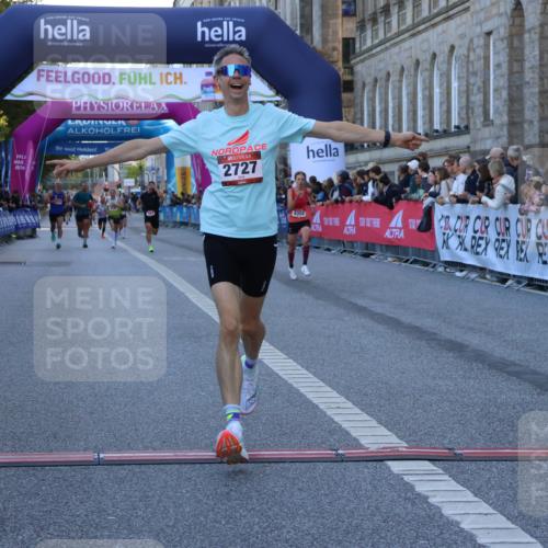06.09.2026 - CURREX Alsterlauf Strokosch-Dieckow http://msf.ph/oto/10121895 06.09.2026 09:39:36 Ziel 2727, 3270, 4163, 4380, 5334, 5339, 5803 meine-sportfotos.de