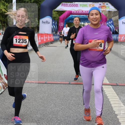 06.09.2026 - CURREX Alsterlauf Strokosch-Dieckow http://msf.ph/oto/10121962 06.09.2026 12:06:01 Ziel 1205, 1206, 1224, 1235, 1301, 1314 meine-sportfotos.de