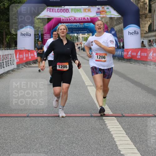 06.09.2026 - CURREX Alsterlauf Strokosch-Dieckow http://msf.ph/oto/10122016 06.09.2026 12:06:06 Ziel 1205, 1206, 1224, 1235, 1314, 4444 meine-sportfotos.de