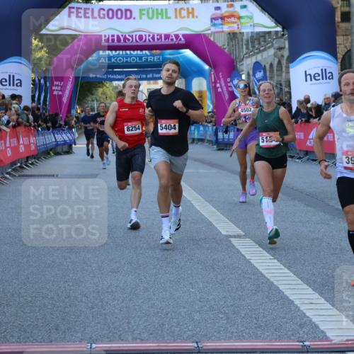 06.09.2026 - CURREX Alsterlauf Strokosch-Dieckow http://msf.ph/oto/10122053 06.09.2026 09:39:47 Ziel 3258, 3928, 4245, 4380, 4502, 5134, 5189, 5404, 5927, 6066, 8254 meine-sportfotos.de