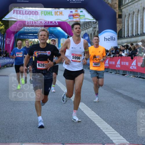 06.09.2026 - CURREX Alsterlauf Strokosch-Dieckow http://msf.ph/oto/10122153 06.09.2026 09:39:54 Ziel 2858, 3667, 3731, 3928, 3950, 4502, 5134, 5152, 5404, 5927, 5996, 6261, 8012, 8254 meine-sportfotos.de