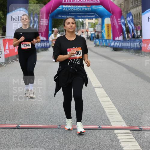 06.09.2026 - CURREX Alsterlauf Strokosch-Dieckow http://msf.ph/oto/10122232 06.09.2026 12:06:16 Ziel 1120, 1200, 1215, 1266, 4444 meine-sportfotos.de