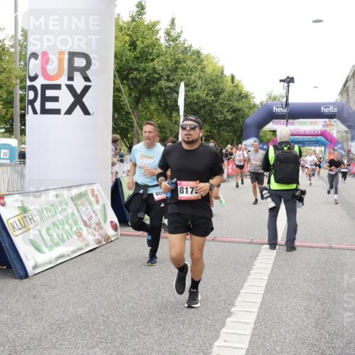 06.09.2026 - CURREX Alsterlauf Yannick Fuchs http://msf.ph/oto/10122265 06.09.2026 10:02:11 Ziel 2389, 2513, 2700, 3090, 3547, 3728, 3800, 3883, 4097, 4734, 5013, 5109, 5466, 5485, 5728, 6383, 8175 meine-sportfotos.de