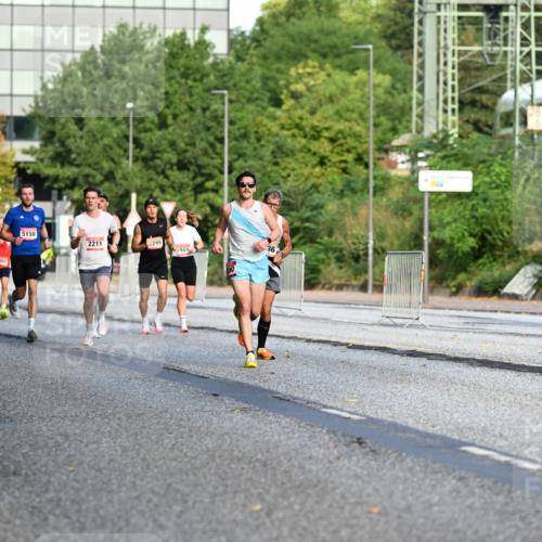06.09.2026 - CURREX Alsterlauf Dr. Thomas Lammeyer http://msf.ph/oto/10122349 06.09.2026 09:37:34 Laufen 5302, 6222, 831, 5453, 5150, 2211, 299 meine-sportfotos.de