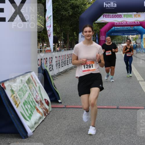06.09.2026 - CURREX Alsterlauf Strokosch-Dieckow http://msf.ph/oto/10122358 06.09.2026 12:06:48 Ziel 1108, 1261, 1262 meine-sportfotos.de