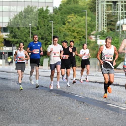 06.09.2026 - CURREX Alsterlauf Dr. Thomas Lammeyer http://msf.ph/oto/10122370 06.09.2026 09:37:37 Laufen 5302, 283, 5150, 2211, 99, 53, 5989, 4636, 00 meine-sportfotos.de