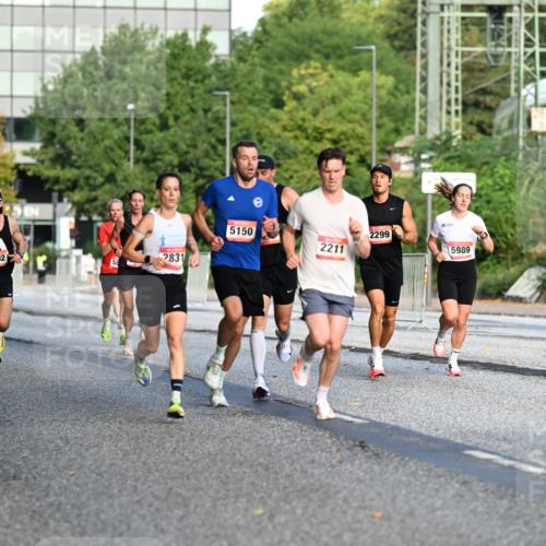 06.09.2026 - CURREX Alsterlauf Dr. Thomas Lammeyer http://msf.ph/oto/10122380 06.09.2026 09:37:38 Laufen 5783, 5302, 5150, 2299, 2211, 5989, 4636, 2831, 58 meine-sportfotos.de