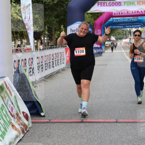 06.09.2026 - CURREX Alsterlauf Strokosch-Dieckow http://msf.ph/oto/10122415 06.09.2026 12:06:50 Ziel 1108, 1261, 1262 meine-sportfotos.de