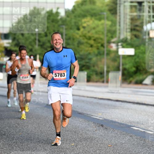 06.09.2026 - CURREX Alsterlauf Dr. Thomas Lammeyer http://msf.ph/oto/10122446 06.09.2026 09:37:45 Laufen 4569, 5783 meine-sportfotos.de